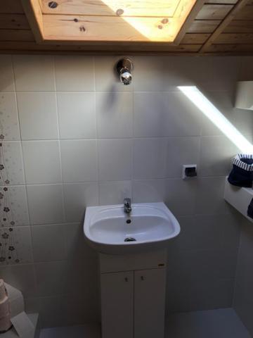 House By The Lake, Kashubia Holiday home Gowidlino